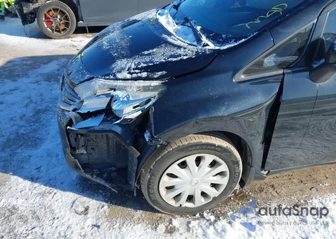 2016 Nissan Versa Note S (Sr)/S Plus/Sl/Sr/Sv z USA, uszkodzony, nr VIN 3N1CE2CP6GL357346